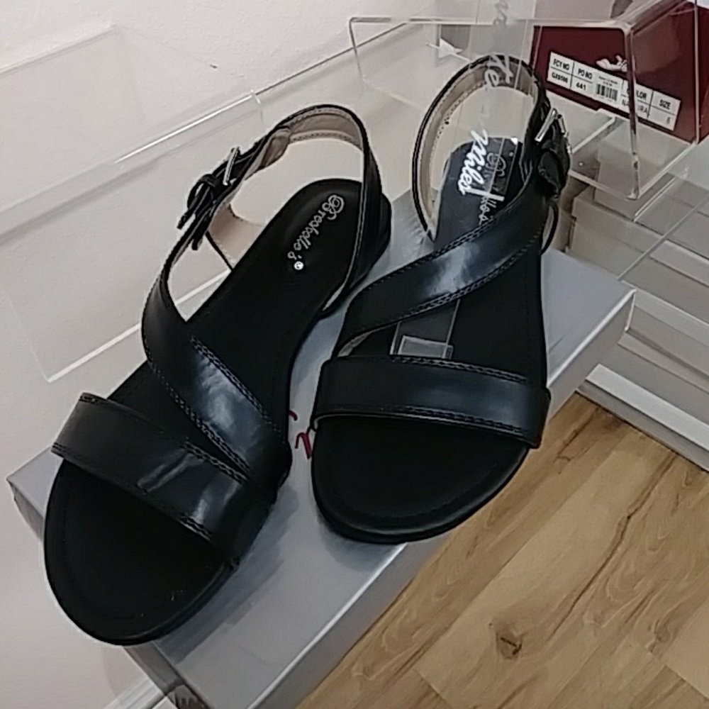 Ester-31 black / black sling back sandal